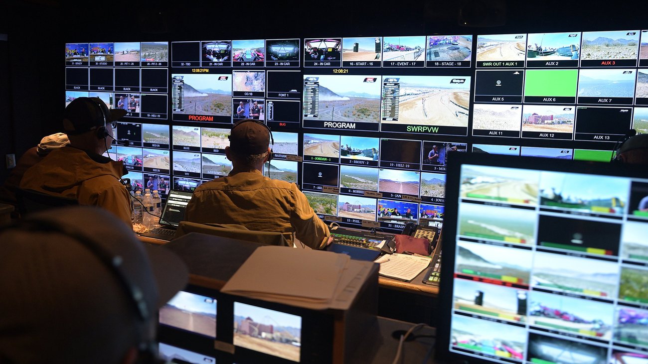 mint-400-live-stream-truck